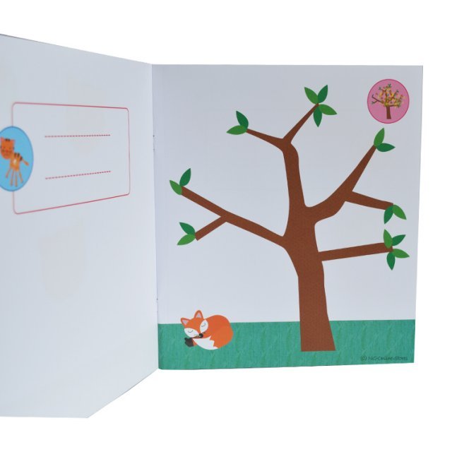 Knutselboek  Schilderen en Stempelen - Kleine Kleuters 4+ , 24 x 27 cm groot uit papier in de kleur /. Geschikt vanaf 4+.