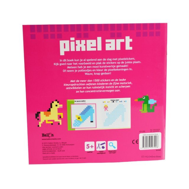 Stickerboek Prinsessen - Pixel Art Mozaiek , 22 x 22 cm groot uit papier in de kleur /. Geschikt vanaf 5+.