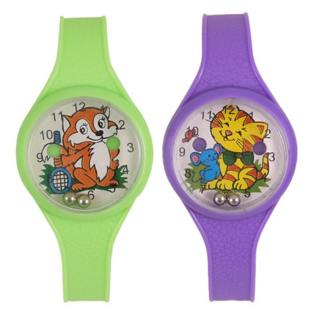Horloge Geduldspel Rond ,  groot uit kunststof in de kleur ass.. Geschikt vanaf 3+.