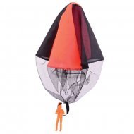 Parachutist in Koker