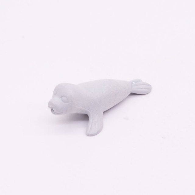 Playmobil 30270590 Zeehond Jong - L GR - Seal Baby ,  groot uit kunststof in de kleur l.grijs. Geschikt vanaf 3+.