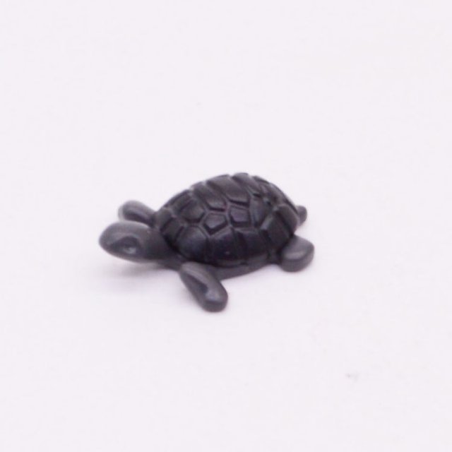 Playmobil 30667043 Zeeschildpad Baby - Seaturtle Baby ,  groot uit kunststof in de kleur zwart. Geschikt vanaf 3+.