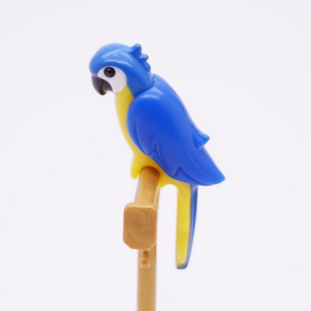 Playmobil 30830080 Papegaai Geel - Parrot Yellow ,  groot uit kunststof in de kleur geel. Geschikt vanaf 3+.