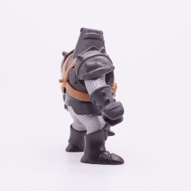 Playmobil 30677892 Reus Black Colossus - Super 4 - Giant Black Colossus ,  groot uit kunststof in de kleur grijs. Geschikt vanaf 3+.