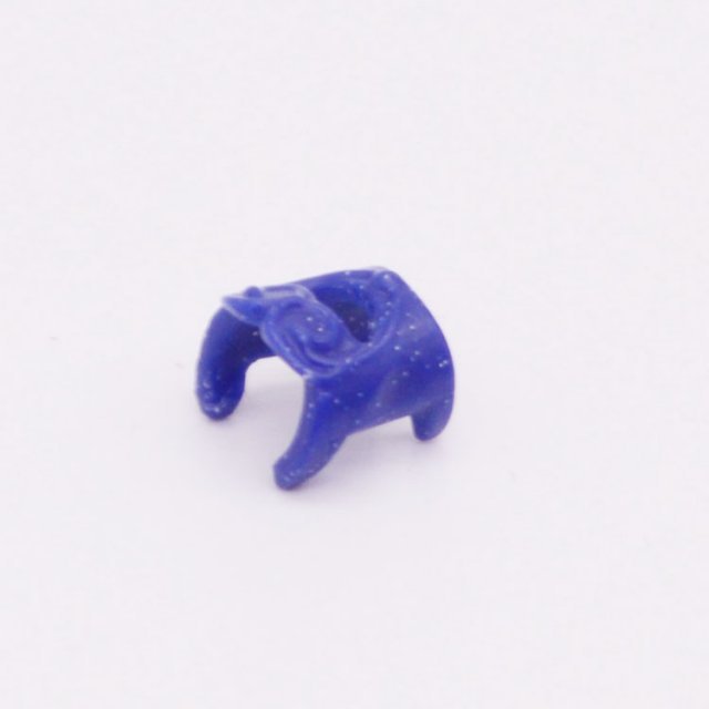 Playmobil 30066272 Armbescherming Glitter Blauw - Armguard Shimmery Blue ,  groot uit kunststof in de kleur blauw. Geschikt vanaf 3+.