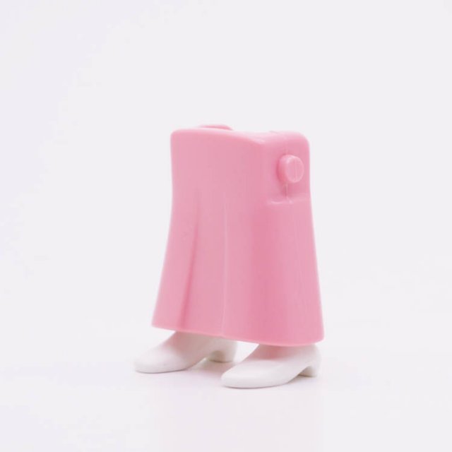 Playmobil 30651203 Benen Rok Lang Roze - Legs Skirt Long Pink ,  groot uit kunststof in de kleur roze. Geschikt vanaf 3+.