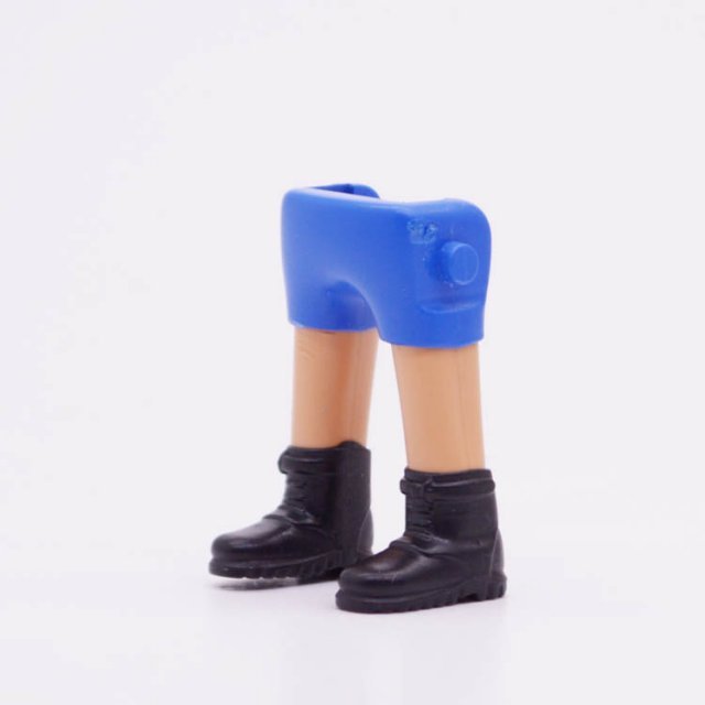 Playmobil 90010002 Benen Blauw Ko Broek Zw Schoenen - Legs Blue Shorts Bl Shoes ,  groot uit kunststof in de kleur blauw. Geschikt vanaf 3+.