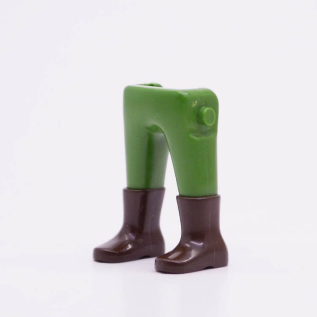 Playmobil 90010013 Benen Groene Broek Do Br Laarzen - Legs Green Pants Da Br Boots ,  groot uit kunststof in de kleur groen. Geschikt vanaf 3+.