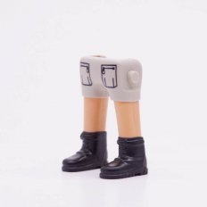 Playmobil 90010034 Benen Li Grijs Ko Broek Zw Schoenen - Legs Li Grey Shorts Bl Shoes