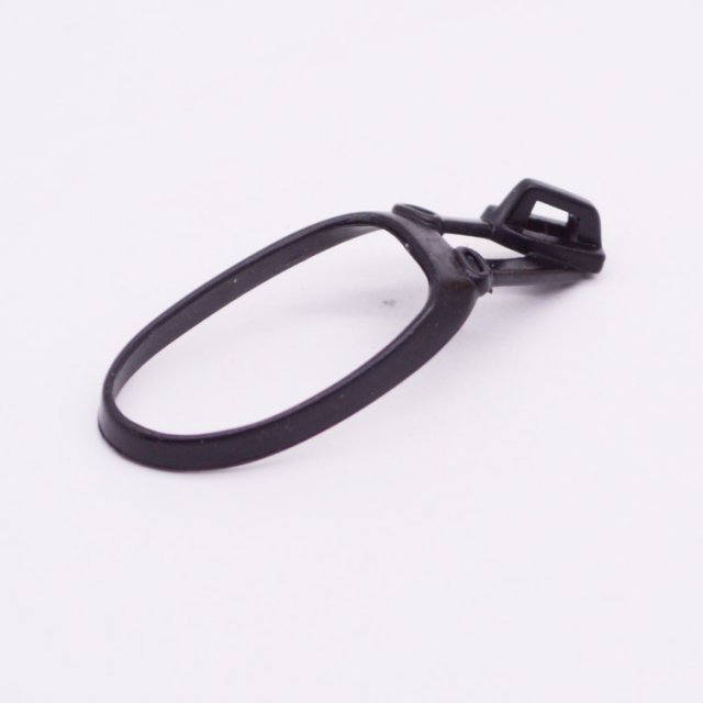 Playmobil 30083410 Sabelhouder Schouderband Zwart - Sable Holder Shoulder Sling Black ,  groot uit kunststof in de kleur zwart. Geschikt vanaf 3+.