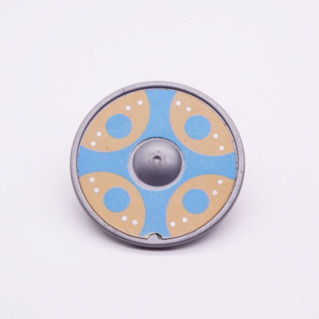 Playmobil 30228320 30897170 06 Schild Rond Viking - Shield Round Viking ,  groot uit kunststof in de kleur grijs. Geschikt vanaf 3+.