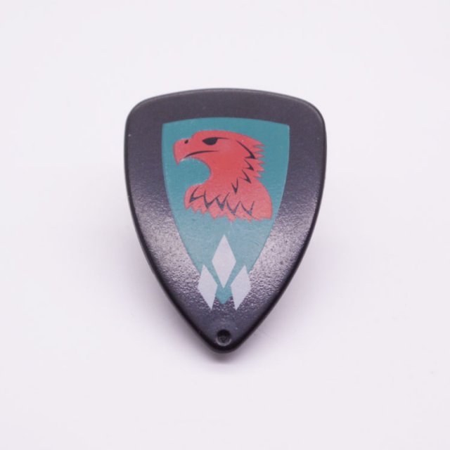 Playmobil 30622413 Schild Zwart m Valk - Shield Black w Falcon ,  groot uit kunststof in de kleur zwart. Geschikt vanaf 3+.