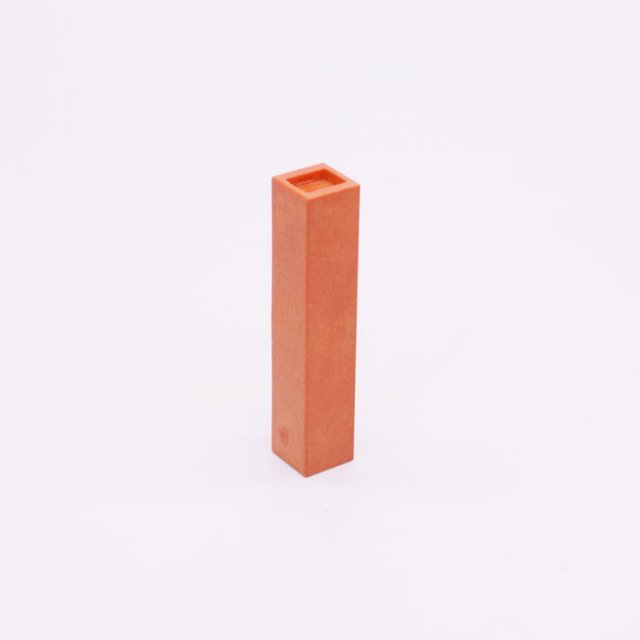 Playmobil 30211460 Pilaar Kort D Oranje - 15/75 - Column Short D Orange ,  groot uit kunststof in de kleur d.oranje. Geschikt vanaf 3+.