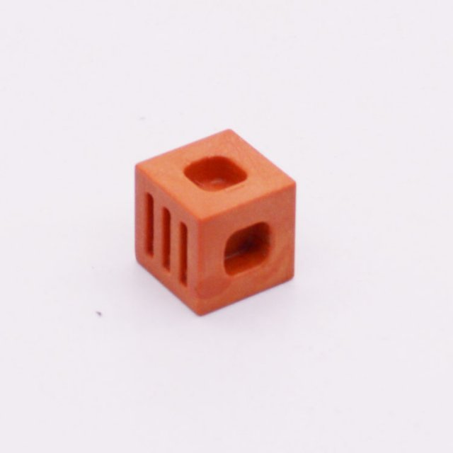 Playmobil 30211590 Bouwsteen Kubus D Oranje - 15/15/15 - Connector Block D Orange ,  groot uit kunststof in de kleur d.oranje. Geschikt vanaf 3+.