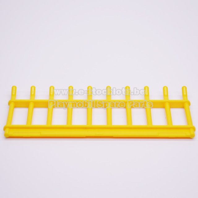 Playmobil 30238190 Hekwerk - Fence , 12 x 5 cm groot uit plastic in de kleur yellow. Geschikt vanaf 3+.