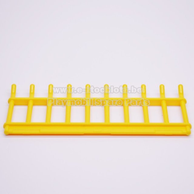 Playmobil 30238190 Hekwerk - Fence , 12 x 5 cm groot uit plastic in de kleur yellow. Geschikt vanaf 3+.