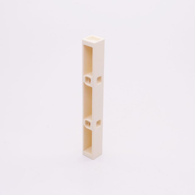 Playmobil 30296050 Pilaar Muur Steen - 15/120 - Column Wall Stone ,  groot uit kunststof in de kleur creme. Geschikt vanaf 3+.