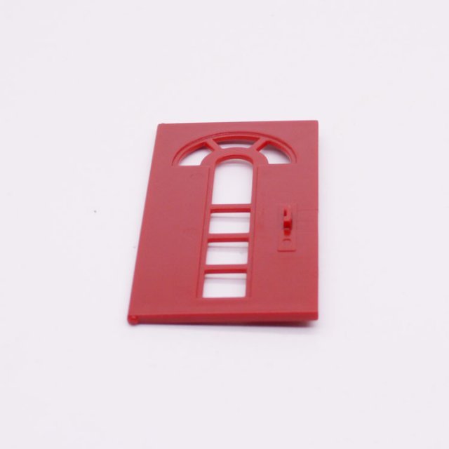 Playmobil 30296180 Voordeur - R - Entrance Door ,  groot uit kunststof in de kleur rood. Geschikt vanaf 3+.