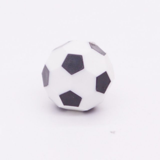 Playmobil 30096610 Voetbal Zwart Wit - Soccer Ball Black White ,  groot uit kunststof in de kleur wit zwart. Geschikt vanaf 3+.