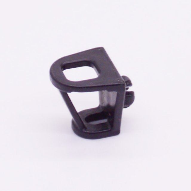 Playmobil 30247500 Fakkelhouder Zwart - Torch Holder Black ,  groot uit kunststof in de kleur zwart. Geschikt vanaf 3+.