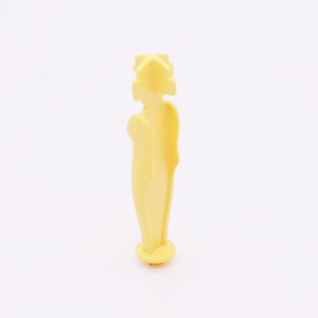 Playmobil 30253743 Etalagepop Mannequin - Dress Display Mannequin ,  groot uit kunststof in de kleur geel. Geschikt vanaf 3+.