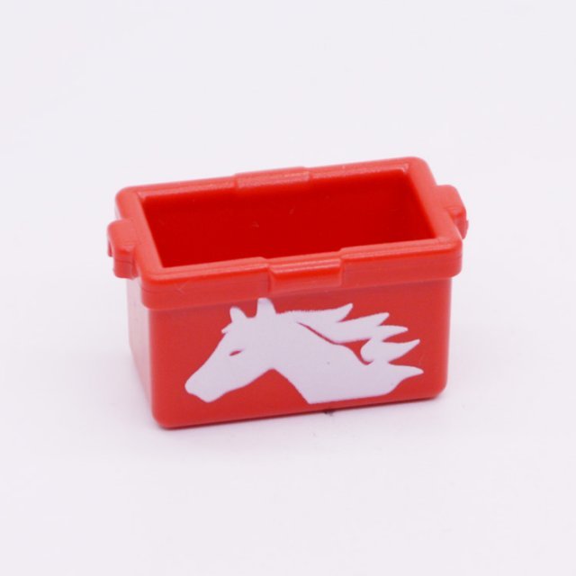 Playmobil 30634656 Koelbox Opbergbox Paard - Cooler Storage Box Horse ,  groot uit kunststof in de kleur rood. Geschikt vanaf 3+.