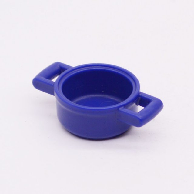 Playmobil 30614550 01 Kookpot Rond Blauw - Cooking Pot Round Blue ,  groot uit kunststof in de kleur blauw. Geschikt vanaf 3+.