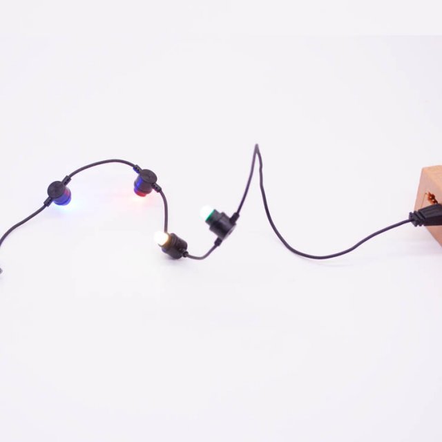 Playmobil 30806764 Lichtslinger - 9272 - Light on String ,  groot uit kunststof in de kleur zwart. Geschikt vanaf 3+.