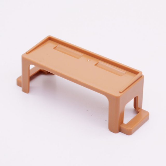 Playmobil 30041800 Schoolbank Kinderen - L BR - School Desk Children ,  groot uit kunststof in de kleur l.bruin. Geschikt vanaf 3+.