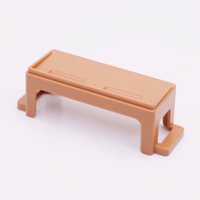 Playmobil 30041800 Schoolbank Kinderen - L BR - School Desk Children ,  groot uit kunststof in de kleur l.bruin. Geschikt vanaf 3+.