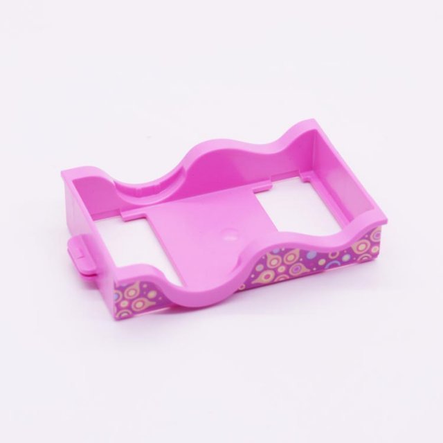 Playmobil 30224353 Bedframe Kinderbed - Bedframe Child Bed ,  groot uit kunststof in de kleur roze. Geschikt vanaf 3+.