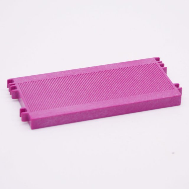 Playmobil 30245923 Basis Kledingrek - Base Clothing Rack ,  groot uit kunststof in de kleur magenta. Geschikt vanaf 3+.