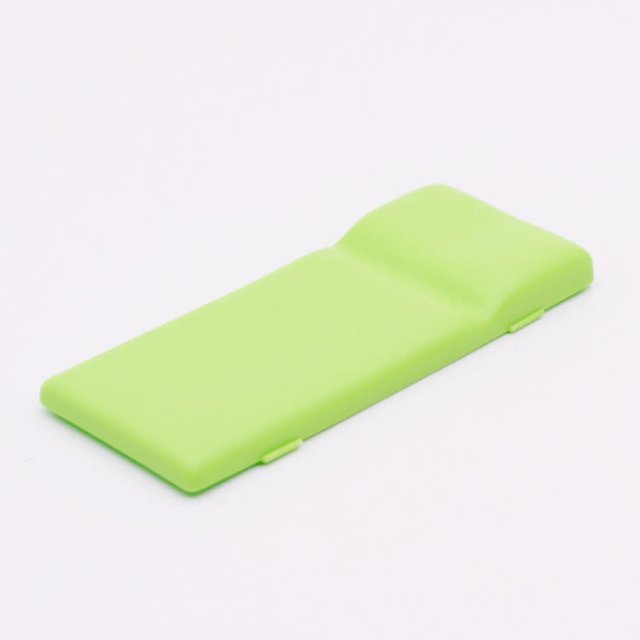 Playmobil 30240433 Matras Volwassen Li Groen - 83x33 - Mattress Adults Li Green ,  groot uit kunststof in de kleur l.groen. Geschikt vanaf 3+.