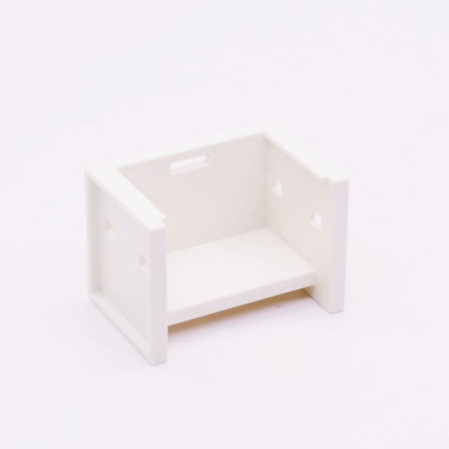 Playmobil 30099212 Schrijftafel Kind - W - Desk Child ,  groot uit kunststof in de kleur wit. Geschikt vanaf 3+.