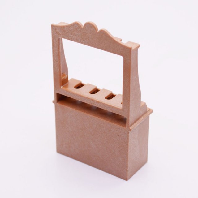Playmobil 30207530 Kast Geweer Rek - L BR - Cabinet Rifle Rack ,  groot uit kunststof in de kleur l.bruin. Geschikt vanaf 3+.