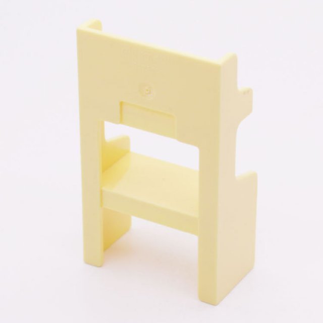 Playmobil 30243743 Muurkast m Leggers - CR - Shelf Unit ,  groot uit kunststof in de kleur créme. Geschikt vanaf 3+.