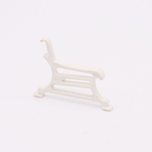Playmobil 30062740 Bank Zijkant - W - Garden Bench Side ,  groot uit kunststof in de kleur wit. Geschikt vanaf 3+.