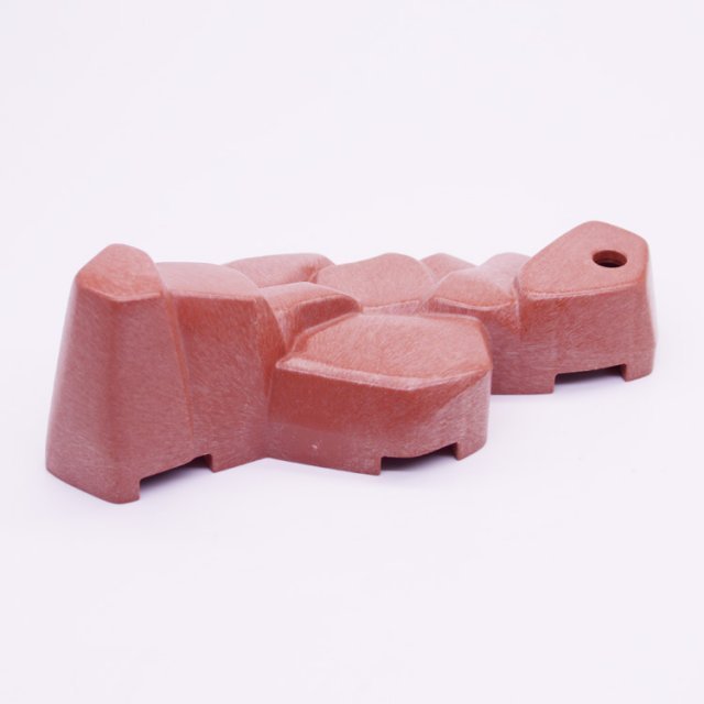 Playmobil 30468910 Rotsformatie Lang Smal - Rock Formation Long Narrow ,  groot uit kunststof in de kleur r.bruin. Geschikt vanaf 3+.