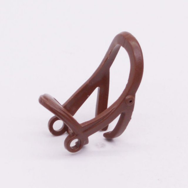 Playmobil 30065373 Halster Paard Do Bruin - 2011 Style - Bridle Horse Da Brown ,  groot uit kunststof in de kleur d.bruin. Geschikt vanaf 3+.