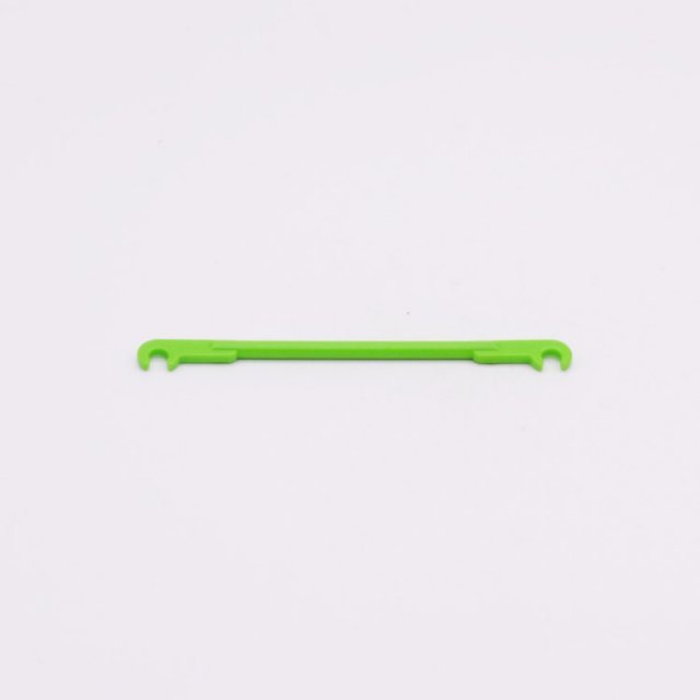 Playmobil 30614760 01 Trekstang Harnas Pony Groen - Side Trace Pony Harness Green ,  groot uit kunststof in de kleur groen. Geschikt vanaf 3+.