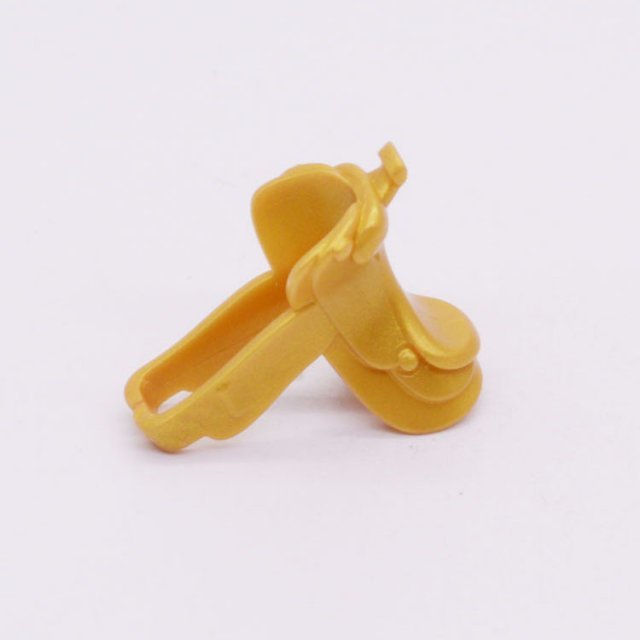 Playmobil 30022184 Zadel Goud - Western 2011 Style - Saddle Gold ,  groot uit kunststof in de kleur goud. Geschikt vanaf 3+.
